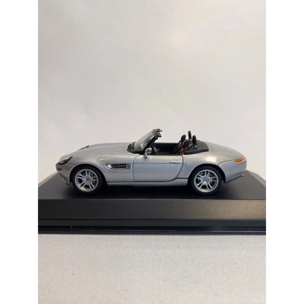 Paul's Model Art/Minichamps 1/43 Scale BMW Z8